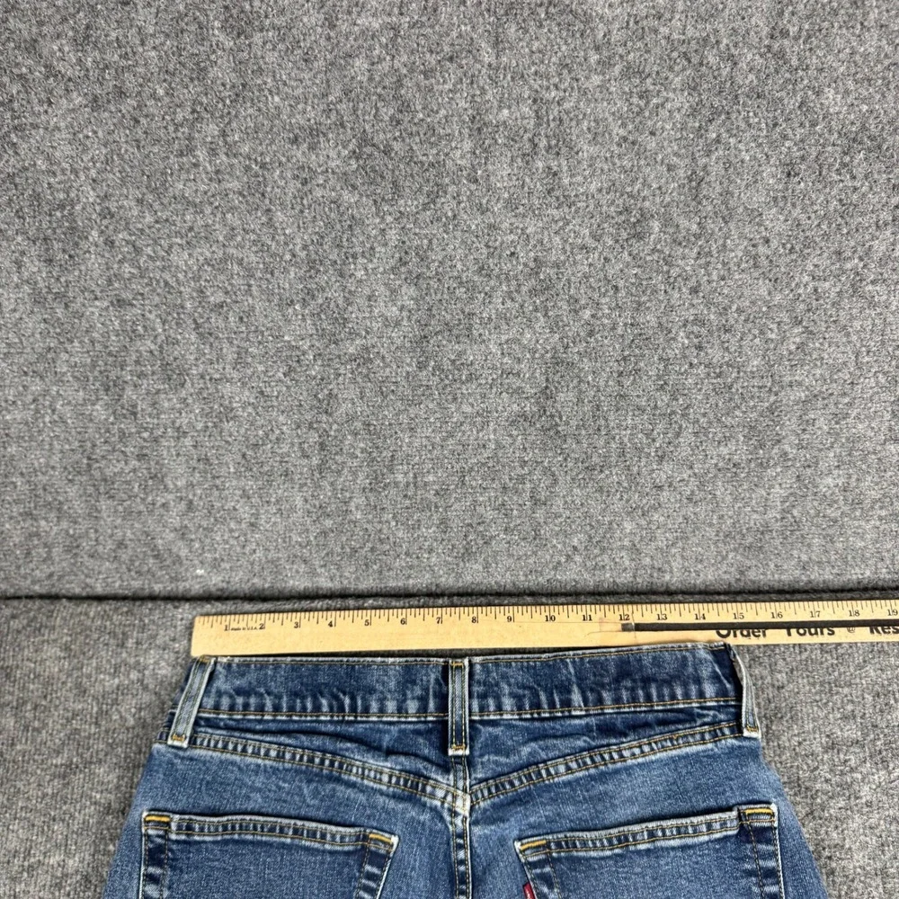 Levi's Jeans Mens Size 28x28 Blue Straight Leg Medium Wash Classic Denim Casual